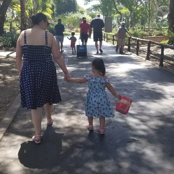 Meet The Posher - Picture 2 of 5